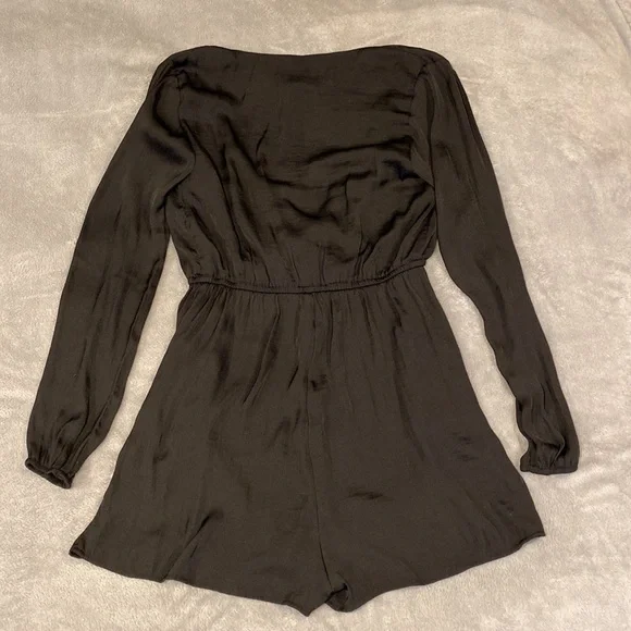 Urban Outfitters Alice UO demy long sleeve romper - Picture 3 of 6